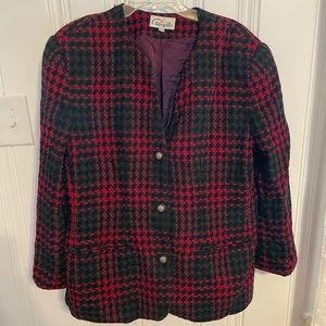 Women’s Jacket and Skirt Suit